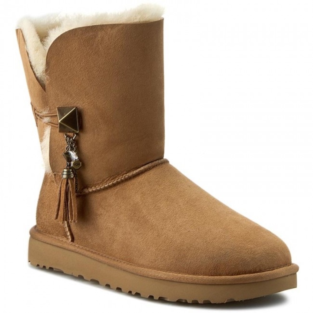Ugg Women’s Lilou Tan Size 8